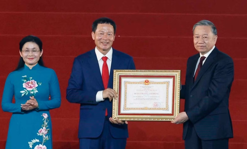 Chuyển h&oacute;a niềm tự h&agrave;o th&agrave;nh tr&aacute;ch nhiệm, khẳng định tầm v&oacute;c th&agrave;nh phố trực thuộc Trung ương