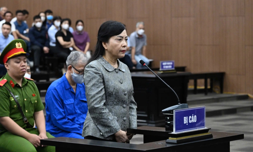 Cựu Bộ trưởng Y tế Nguyễn Thị Kim Tiến từ chối 2 luật sư