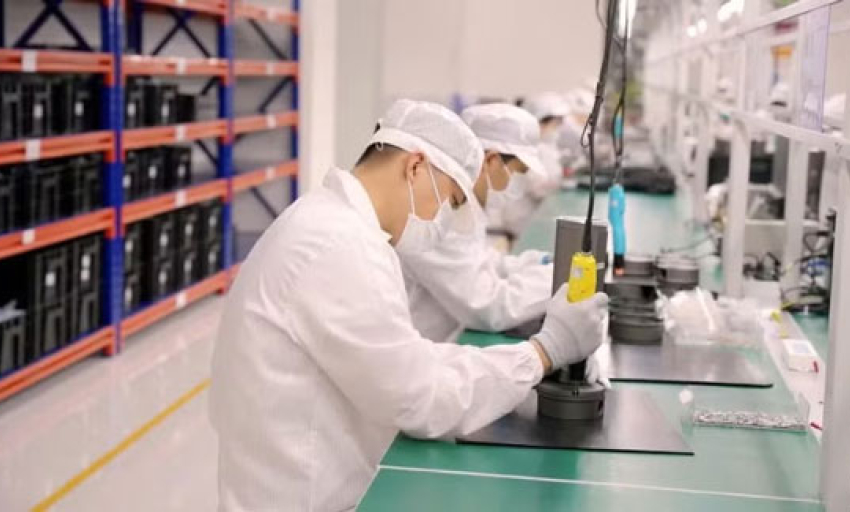 Đột ph&aacute; để c&oacute; doanh nghiệp c&ocirc;ng nghệ lớn