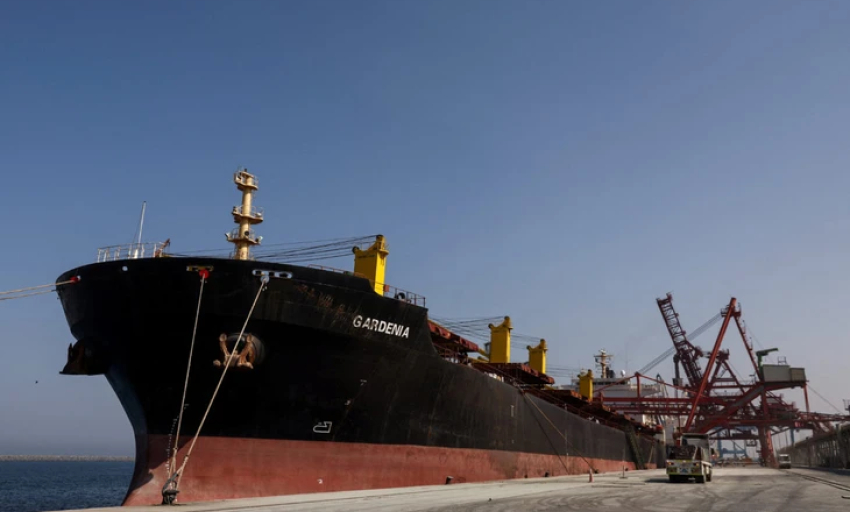 Iran ch&iacute;nh thức lập cơ quan kiểm so&aacute;t t&agrave;u qua eo biển Hormuz