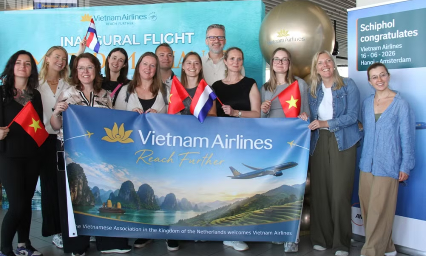 Đường bay trực tiếp H&agrave; Nội-Amsterdam: Một nhịp cầu mới kết nối