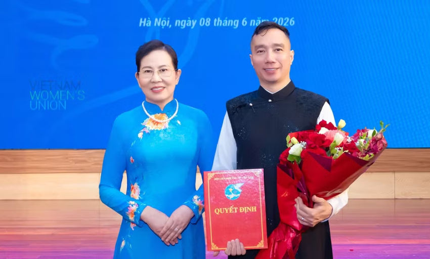 Vinh danh h&agrave;nh tr&igrave;nh hỗ trợ phụ nữ khởi nghiệp với &aacute;o d&agrave;i của nh&agrave; thiết kế Đỗ Trịnh Ho&agrave;i Nam