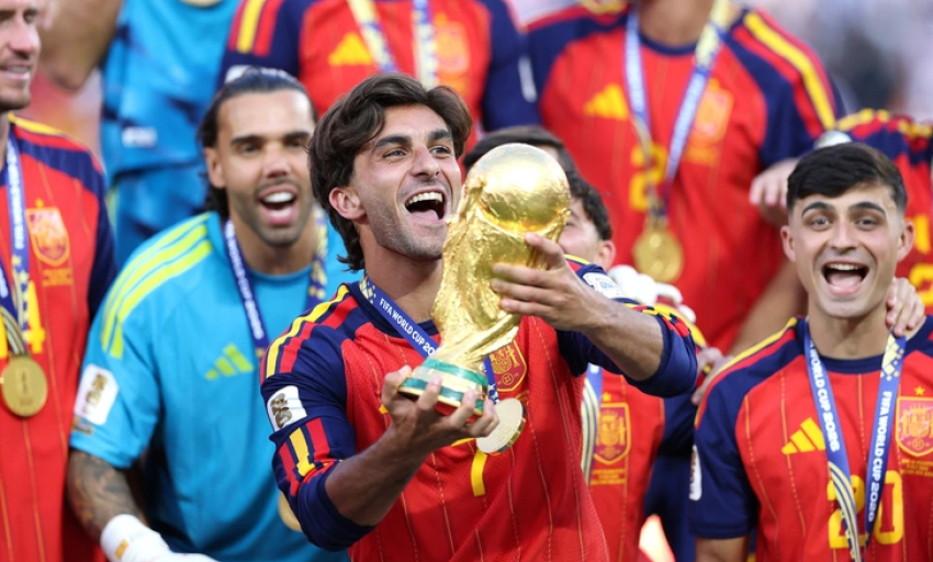 UEFA dọa r&uacute;t c&aacute;c đội tuyển ch&acirc;u &Acirc;u khỏi World Cup