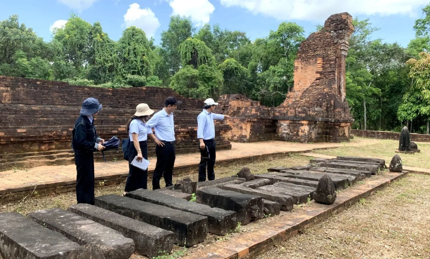 Văn khắc Mỹ Sơn hướng đến Di sản tư liệu thế giới