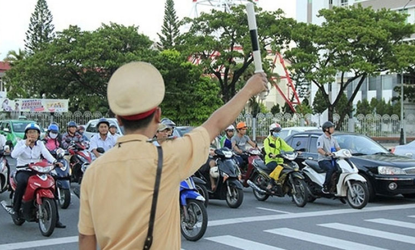 Bảo đảm trật tự, an to&agrave;n giao th&ocirc;ng dịp nghỉ lễ 02/9 v&agrave; th&aacute;ng cao điểm học sinh đến trường