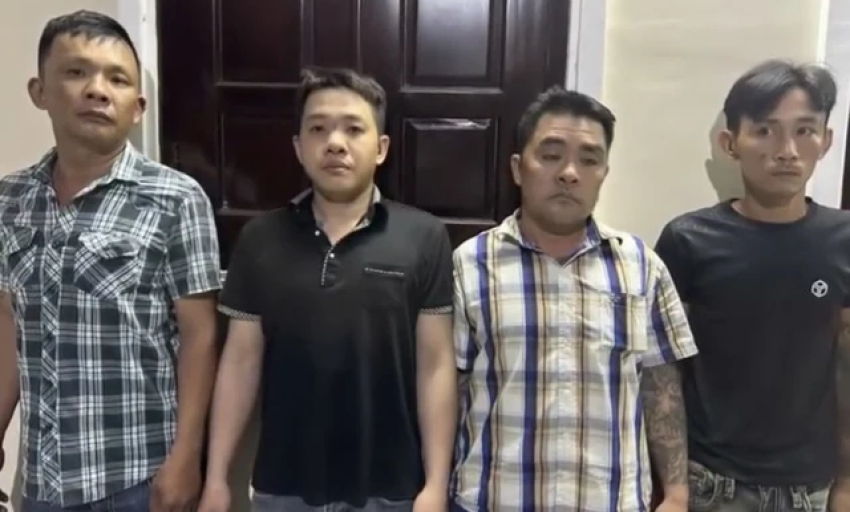 Bắt nh&oacute;m trộm ch&oacute; d&ugrave;ng s&uacute;ng tự chế bắn thượng &uacute;y c&ocirc;ng an bị thương