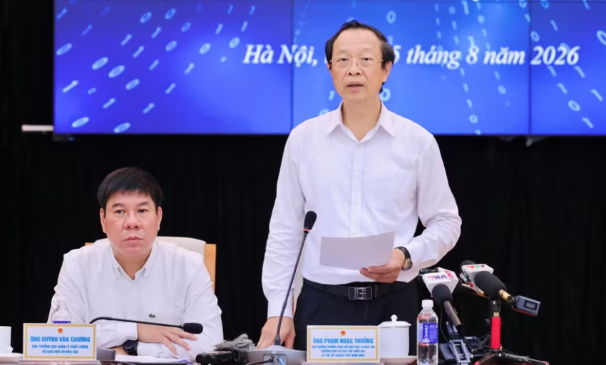 Bộ GD&ĐT l&agrave;m r&otilde; l&yacute; do cho 100% th&iacute; sinh điểm thi THPT Chuy&ecirc;n Tuy&ecirc;n Quang thi lại