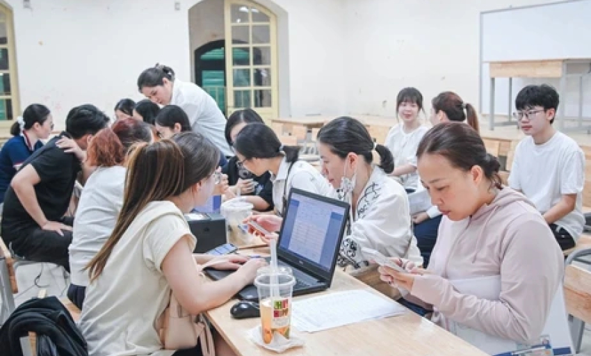 Bộ GD-ĐT y&ecirc;u cầu tạo điều kiện cho học sinh đổi m&ocirc;n học lựa chọn