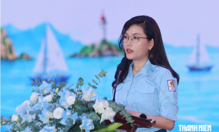 Chị Hồ Hồng Nguy&ecirc;n: Sắp xếp trường lớp kh&ocirc;ng l&agrave;m giảm vai tr&ograve; của c&ocirc;ng t&aacute;c Đội