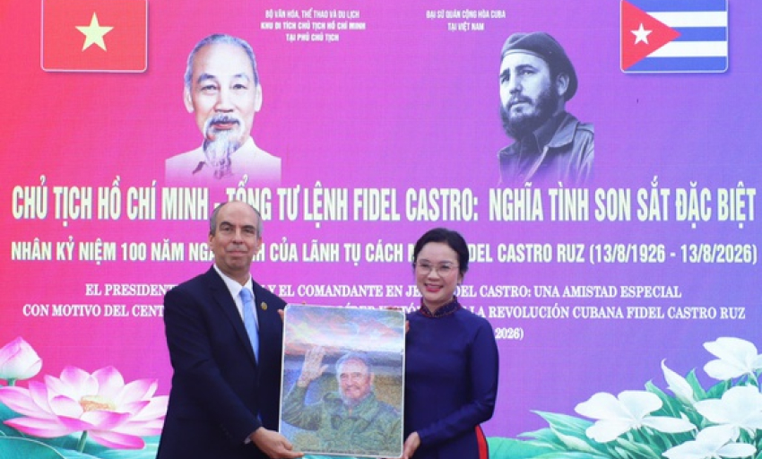 &lsquo;Chủ tịch Hồ Ch&iacute; Minh - Tổng Tư lệnh Fidel Castro: Nghĩa t&igrave;nh son sắt đặc biệt&rsquo;