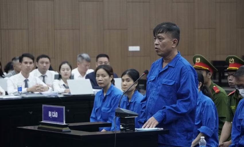 Cựu Thứ trưởng Nguyễn B&aacute; Hoan bị tuy&ecirc;n mức &aacute;n 12 năm t&ugrave;