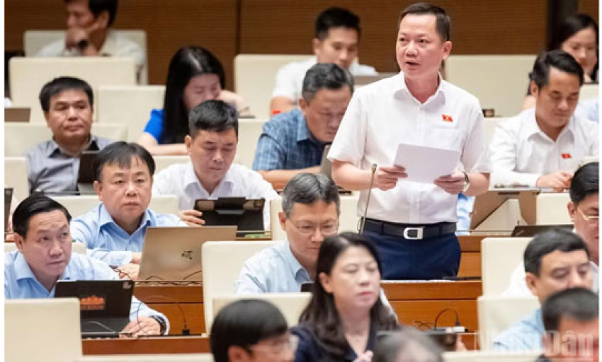 Đại biểu Quốc hội: Ph&acirc;n quyền triệt để phải đi đ&ocirc;i với kiểm so&aacute;t quyền lực