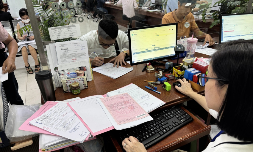 Đề xuất cấp sổ hồng điện tử tr&ecirc;n kh&ocirc;ng gian số