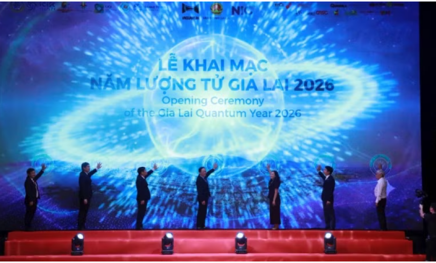 Đ&oacute;n đầu l&agrave;n s&oacute;ng c&ocirc;ng nghệ chiến lược