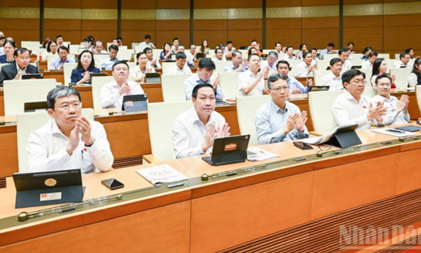 Dự &aacute;n đường sắt L&agrave;o Cai-H&agrave; Nội-Hải Ph&ograve;ng được tăng vốn th&ecirc;m 86 ngh&igrave;n tỷ đồng