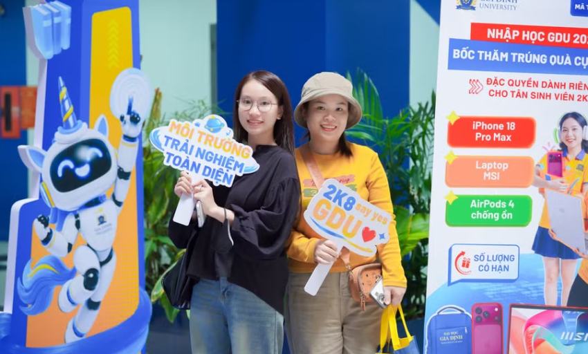 Đừng để 'h&agrave;o quang' đ&aacute;nh lạc hướng gen Z khi chọn ng&agrave;nh