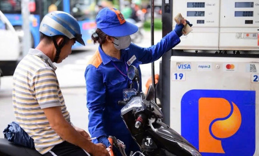 Gi&aacute; dầu diesel giảm gần 500 đồng/l&iacute;t