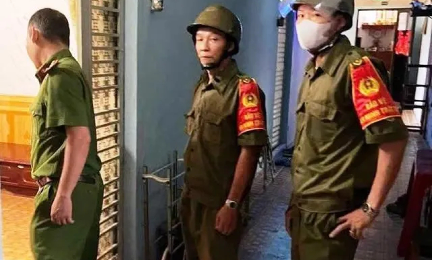 Hơn 250 cảnh s&aacute;t ra qu&acirc;n test ma t&uacute;y tại cảng c&aacute; lớn nhất miền Trung