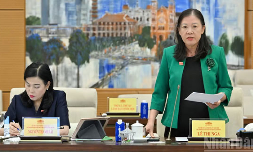 Khắc phục triệt để t&igrave;nh trạng hồ sơ giải quyết chậm, phải bổ sung nhiều lần