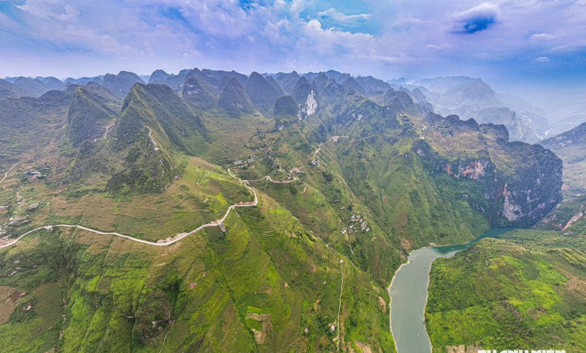 Kh&aacute;ch Anh n&oacute;i Việt Nam 'tuyệt vời hơn Th&aacute;i Lan'