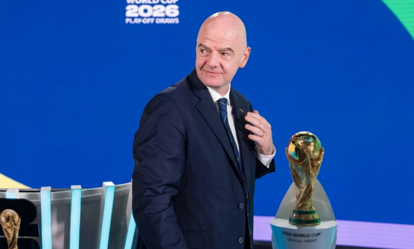 Li&ecirc;n đo&agrave;n B&oacute;ng đ&aacute; ch&acirc;u &Acirc;u đe dọa Chủ tịch FIFA Infantino: Từ chức hoặc bị bỏ phiếu bất t&iacute;n nhiệm