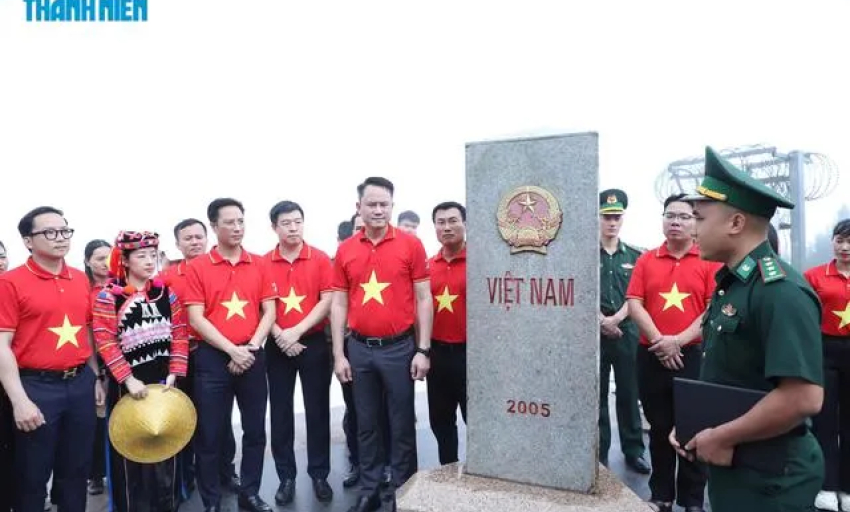 Th&ocirc;ng điệp lớn ở ng&atilde; ba bi&ecirc;n giới