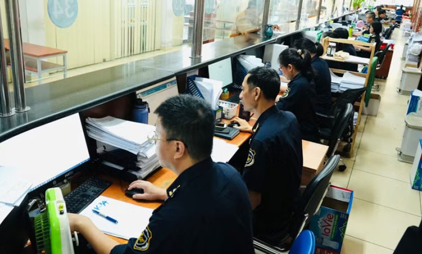 Th&ocirc;ng quan tập trung tạo động lực chuyển đổi số ng&agrave;nh hải quan