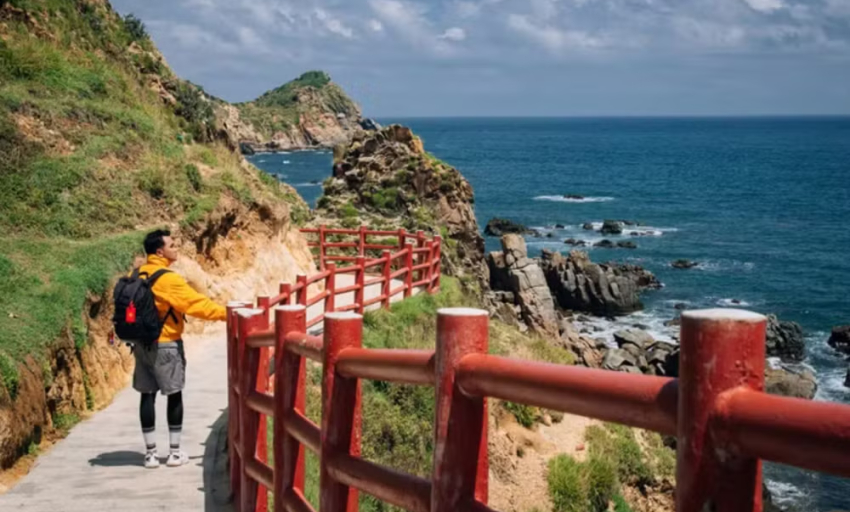 Thu hẹp khoảng c&aacute;ch từ biển đến đại ng&agrave;n, mở ra h&agrave;nh tr&igrave;nh du lịch liền mạch