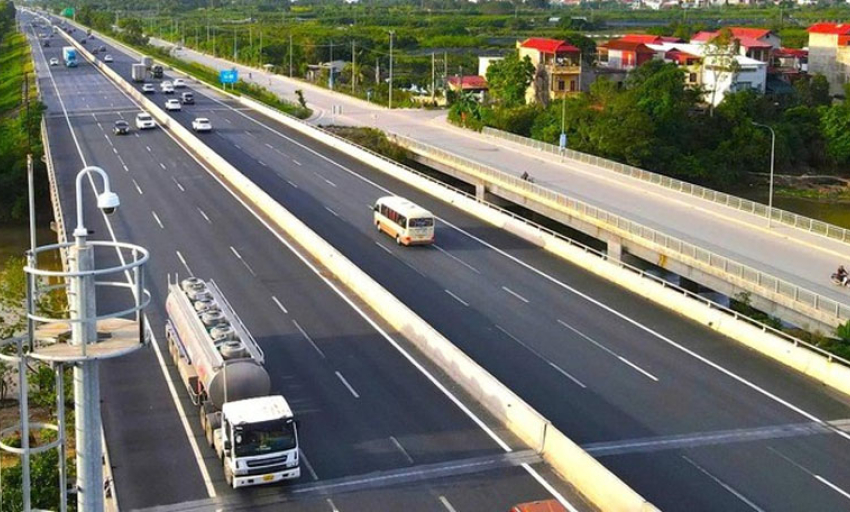 Từ 2030, quản l&yacute; 100% cao tốc bằng ứng dụng tr&iacute; tuệ nh&acirc;n tạo