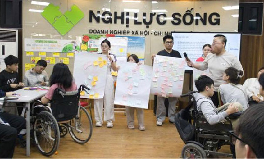 Từ người 'mặt quỷ' th&agrave;nh KOC truyền cảm hứng
