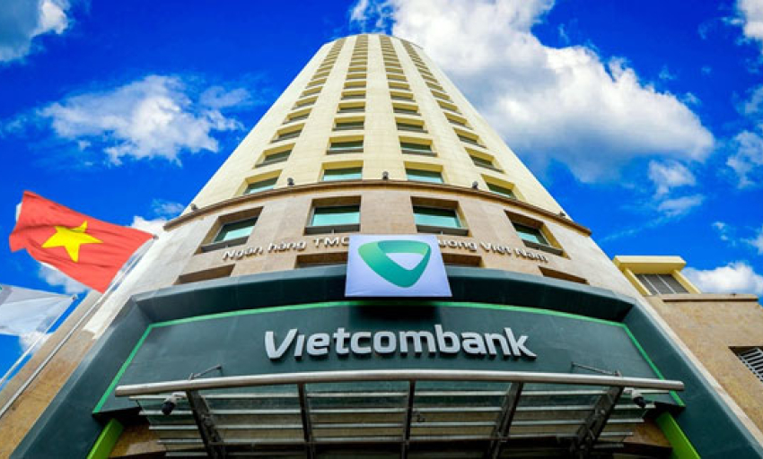 Vietcombank giảm tối thiểu 1% l&atilde;i suất, ưu ti&ecirc;n vốn cho doanh nghiệp
