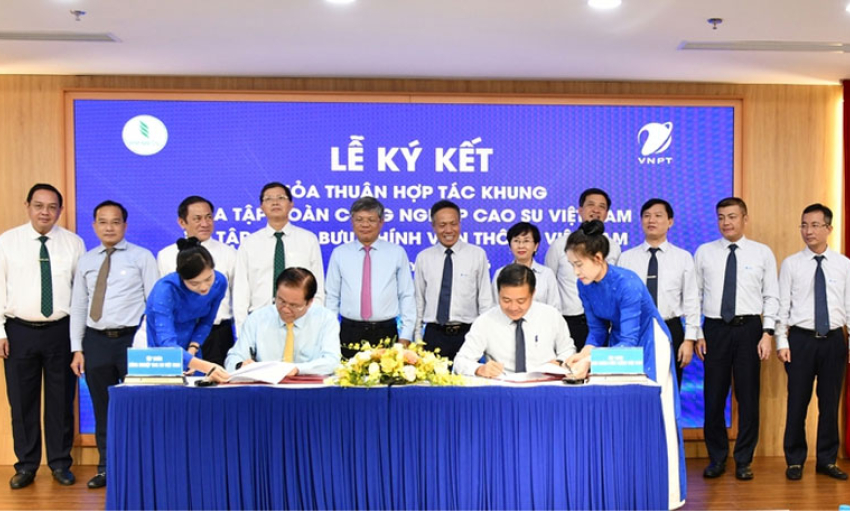 VNPT v&agrave; VRG 'bắt tay' x&acirc;y m&ocirc; h&igrave;nh khu c&ocirc;ng nghiệp c&ocirc;ng nghệ số