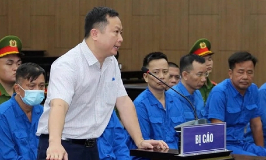 Vụ hối lộ 30 tỉ: Quy định chỉ 5 triệu/hồ sơ, gi&aacute;m đốc c&ocirc;ng ty luật thu đến 1 tỉ đồng, bị đề nghị 5-6 năm t&ugrave;