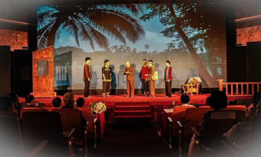 C&ocirc;ng diễn miễn ph&iacute; Chương tr&igrave;nh nghệ thuật đặc biệt về B&aacute;c Hồ tại Bảo t&agrave;ng Hồ Ch&iacute; Minh