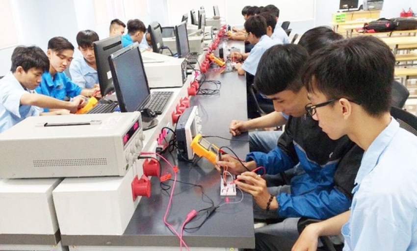 Danh mục ng&agrave;nh, nghề đ&agrave;o tạo trong gi&aacute;o dục nghề nghiệp