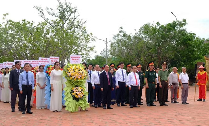 Gia Lai long trọng tổ chức Lễ giỗ 234 năm Ho&agrave;ng đế Quang Trung