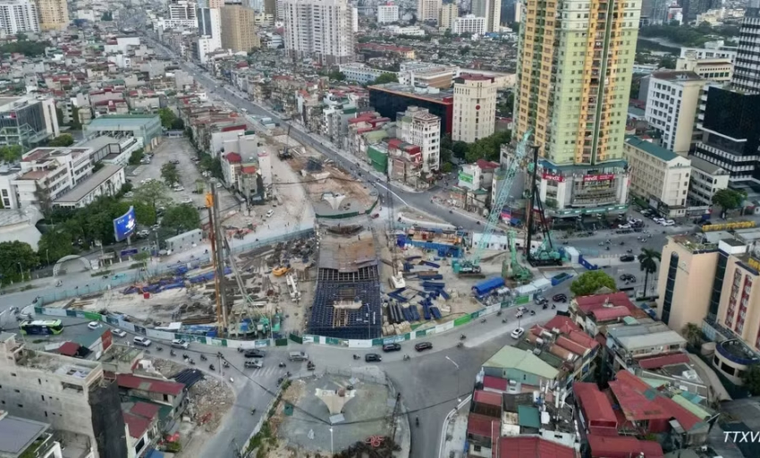 H&agrave; Nội điều chỉnh tổ chức giao th&ocirc;ng n&uacute;t L&aacute;ng Hạ-Giảng V&otilde;-La Th&agrave;nh