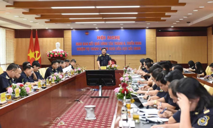 Hải quan đẩy nhanh chuyển đổi số, siết quản l&yacute; rủi ro