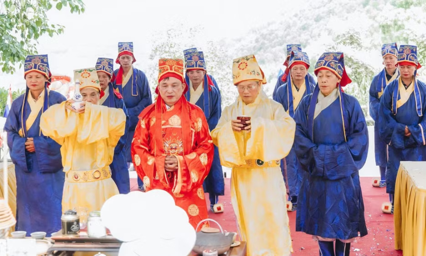 Lễ hội tri &acirc;n Đức Thần N&ocirc;ng, g&igrave;n giữ n&eacute;t đẹp văn h&oacute;a truyền thống