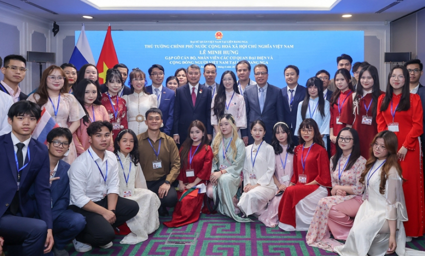Quy định mới về chế độ, ch&iacute;nh s&aacute;ch đối với th&agrave;nh vi&ecirc;n cơ quan Việt Nam ở nước ngo&agrave;i