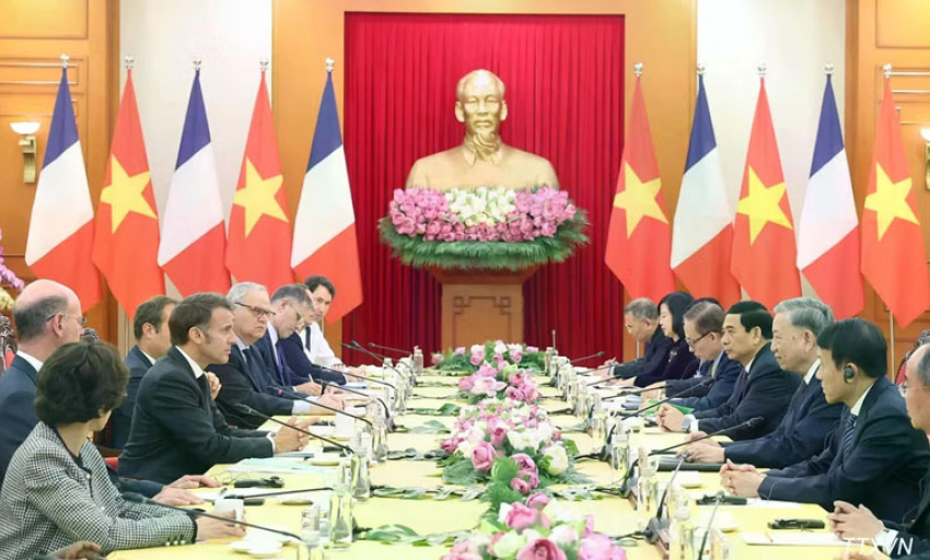 Tiếp th&ecirc;m động lực mạnh mẽ cho quan hệ Đối t&aacute;c chiến lược to&agrave;n diện Việt Nam-Ph&aacute;p