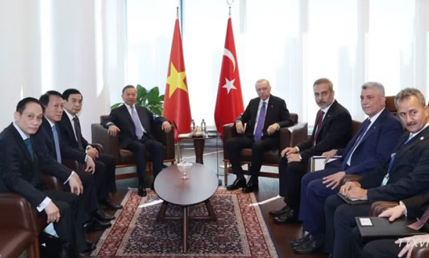 Tổng B&iacute; thư, Chủ tịch nước T&ocirc; L&acirc;m gặp Tổng thống Thổ Nhĩ Kỳ Recep Tayyip Erdogan b&ecirc;n lề Đại hội đồng Li&ecirc;n hợp quốc kh&oacute;a 81