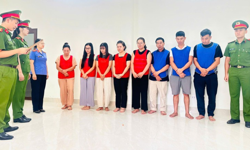 Triệt ph&aacute; đường d&acirc;y sản xuất, bu&ocirc;n b&aacute;n thuốc An Cung v&agrave; mỹ phẩm nhập ngoại giả quy m&ocirc; lớn