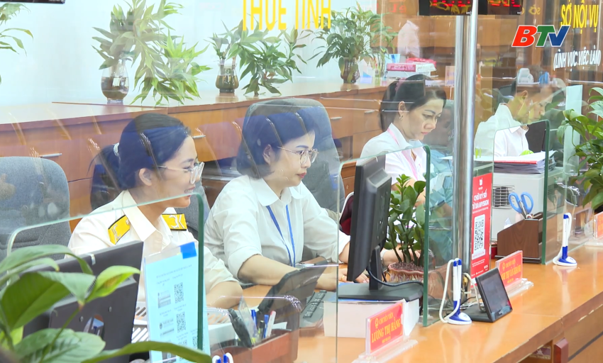 Cải c&aacute;ch h&agrave;nh ch&iacute;nh: X&acirc;y dựng ch&iacute;nh quyền th&acirc;n thiện v&igrave; nh&acirc;n d&acirc;n phục vụ