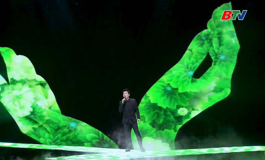 Chiếc hộp &acirc;m nhạc: Kh&aacute;t vọng