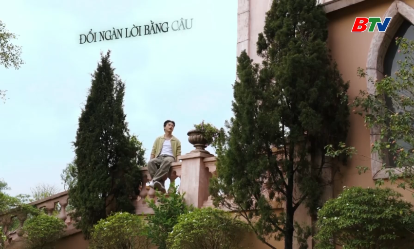 Chiếc hộp &acirc;m nhạc: Nồng n&agrave;n vị Tết, Ngọt ng&agrave;o hương y&ecirc;u