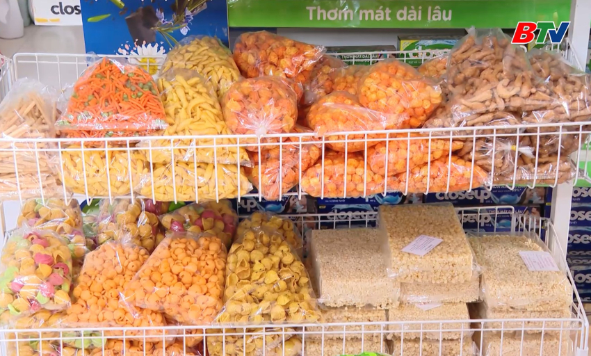 Chống bu&ocirc;n lậu: Tăng cường kiểm so&aacute;t thị trường h&agrave;ng ho&aacute; dịp cuối năm