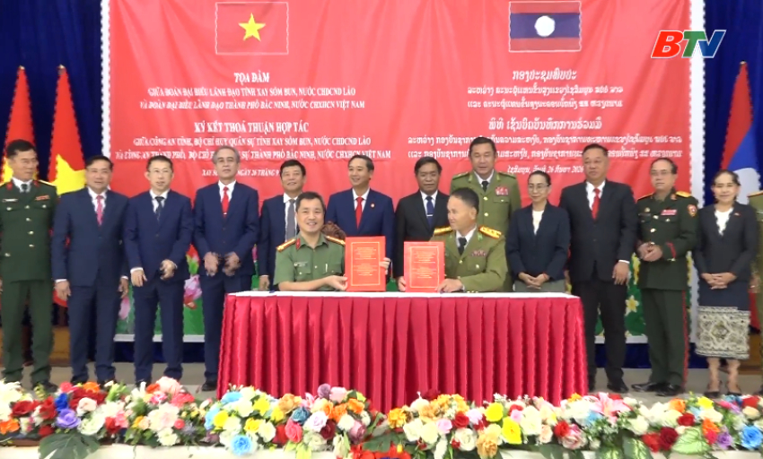 Chủ tịch HĐND th&agrave;nh phố Bắc Ninh thăm v&agrave; l&agrave;m việc tại L&agrave;o 