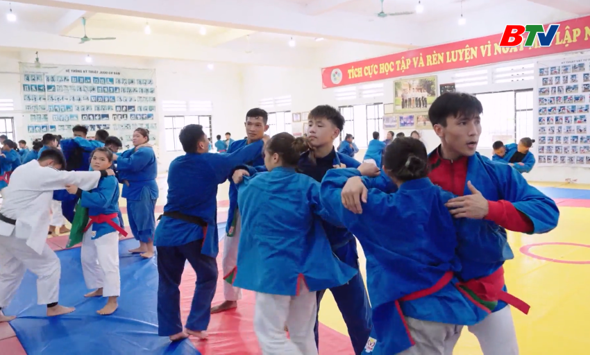 Đ&agrave;o Tuấn Anh  " Tay đấm v&agrave;ng" của Judo Bắc Ninh