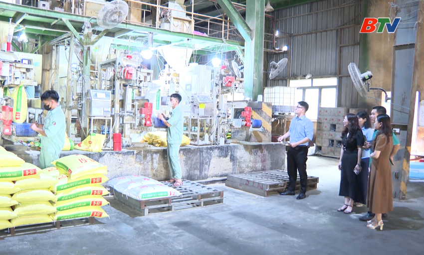 Gắn đ&agrave;o tạo với nhu cầu doanh nghiệp 